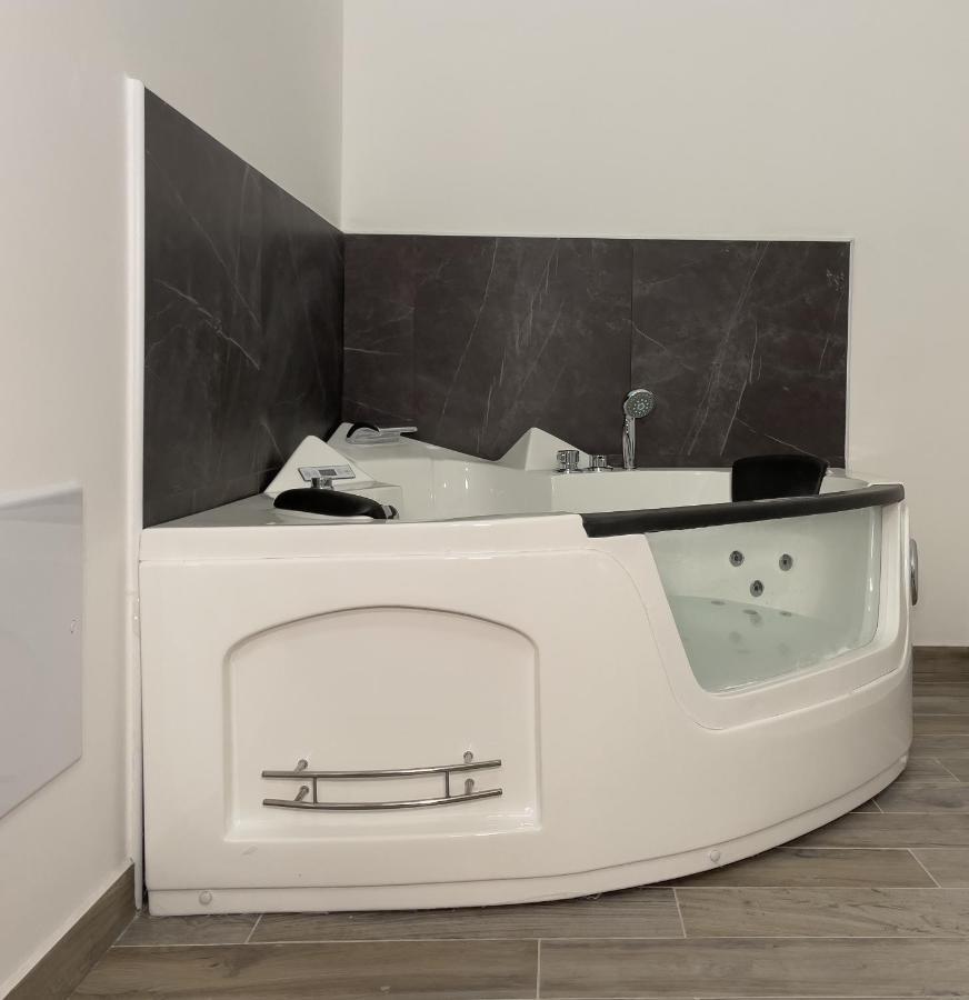 Notte Rosa & Relax Guest house